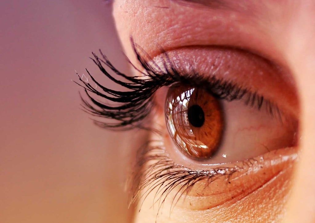 Woman-face-eye-landscape-1440